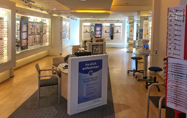 Apollo-Optik, Maximilianplatz 19 in Tirschenreuth