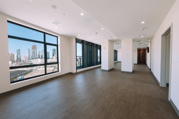 Images Holiday Inn Express Long Island City E - New York by IHG