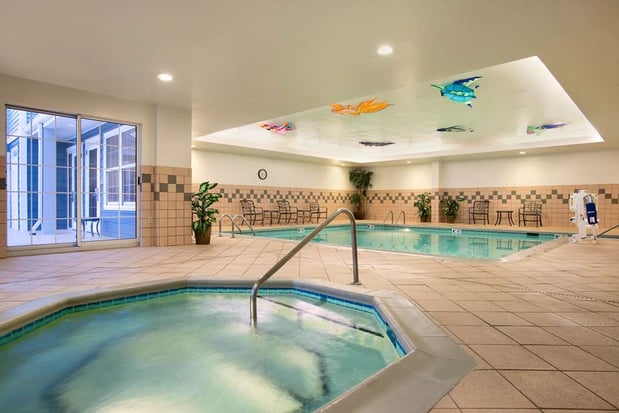 Images Hampton Inn & Suites Outer Banks/ Corolla