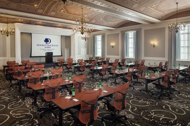 Images DoubleTree Suites by Hilton Hotel Detroit Downtown - Fort Shelby