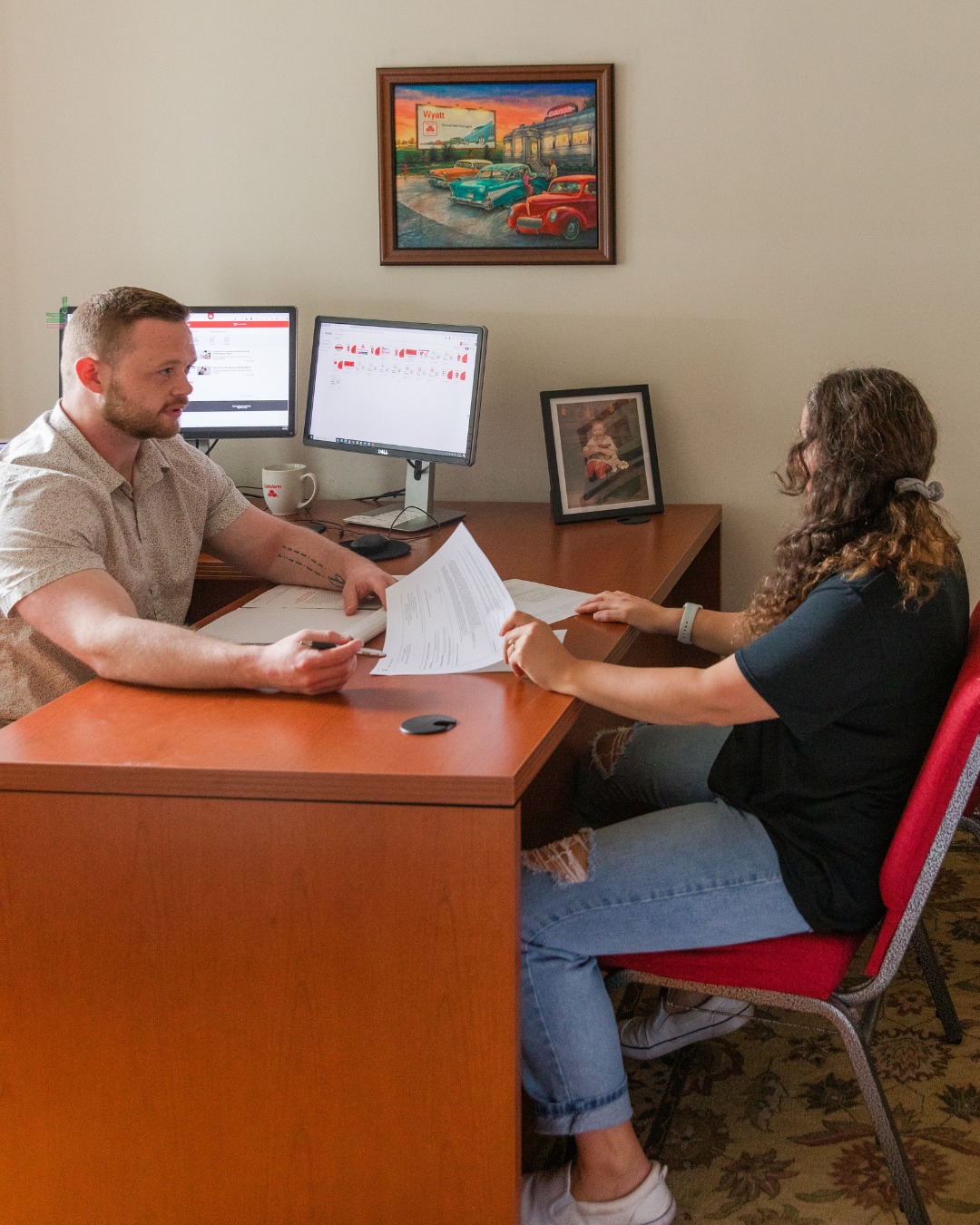Let’s talk savings! Stop by and take a seat to create a Personal Price Plan® tailored to your needs. With an agent you can trust and a plan you’ll love, let’s get started today!