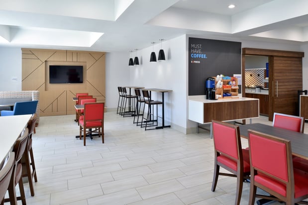 Images Holiday Inn Express & Suites Carthage by IHG