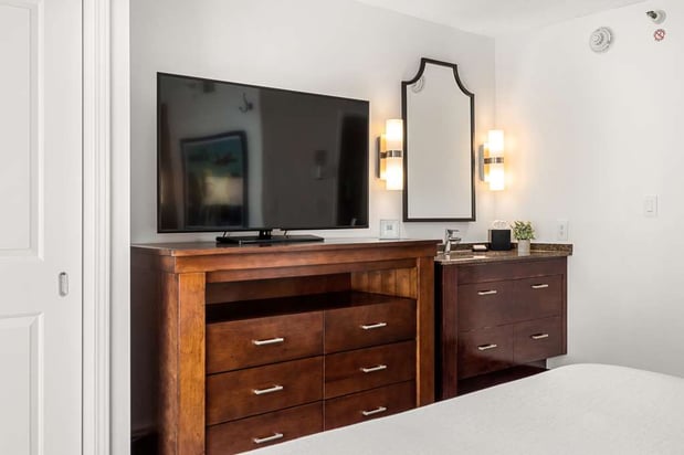 Images Embassy Suites by Hilton Los Angeles International Airport South