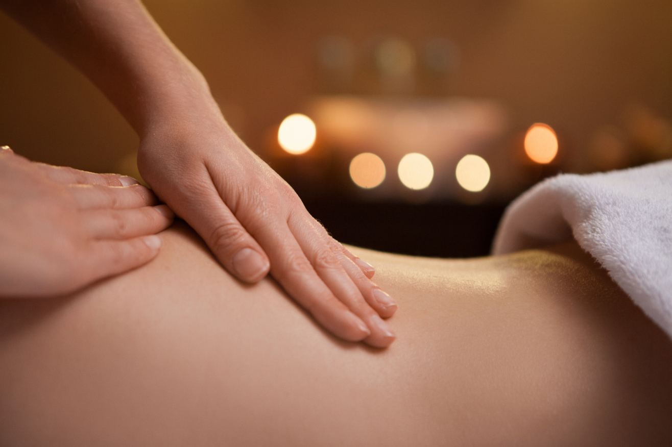 Masseurin gesucht by Azamour, Gundeldingerstrasse 311 in Basel