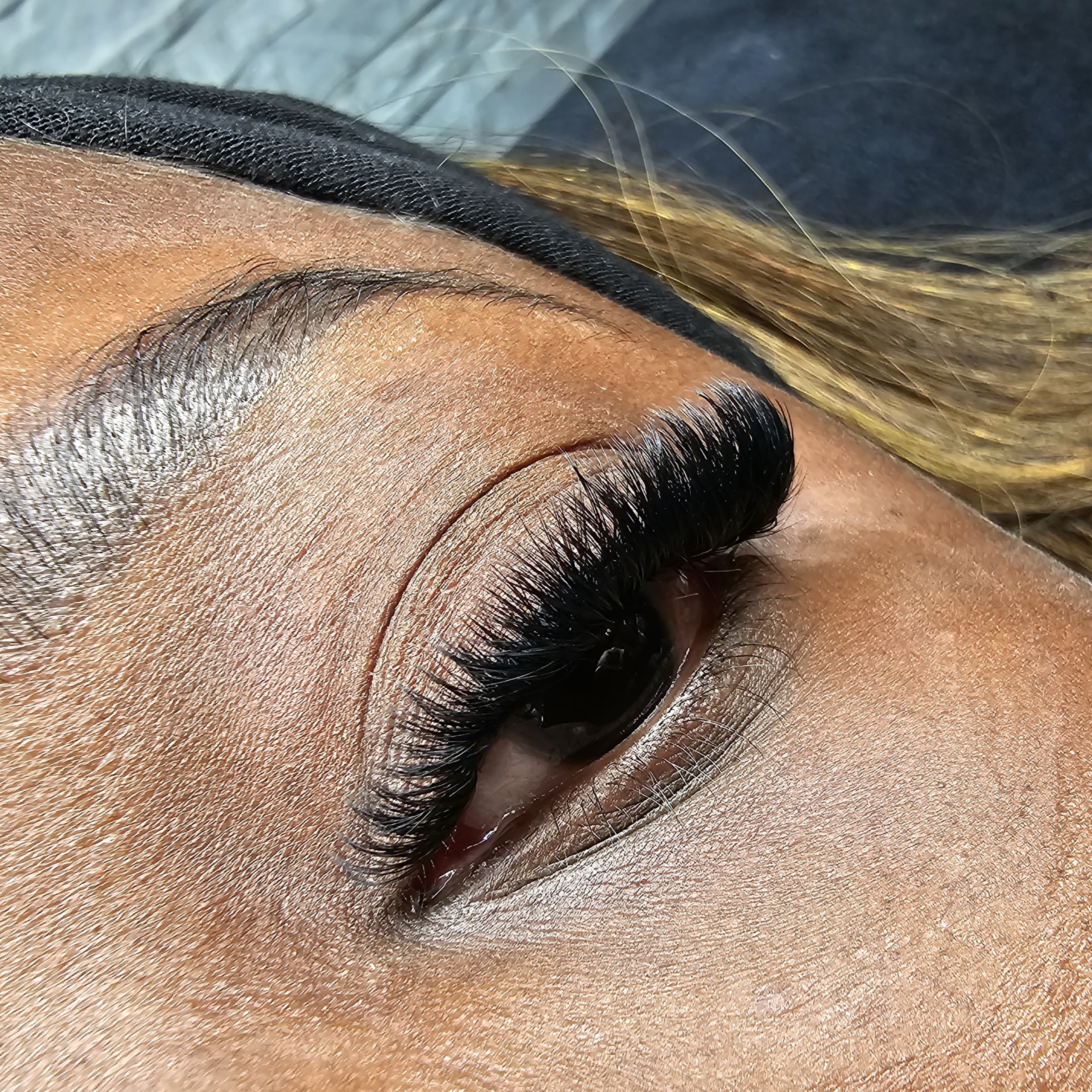 Images Lashista - Formation cils - Pose de cils - Produits de cils Longueuil