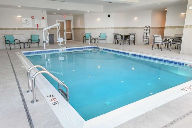 Images Hilton Garden Inn Cincinnati Midtown