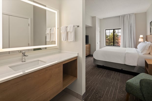 Images Staybridge Suites Minneapolis-Bloomington by IHG