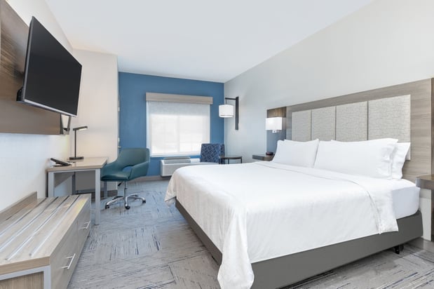 Images Holiday Inn Express & Suites Granbury by IHG