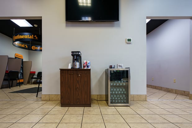 Images Eavers Tire Discounters