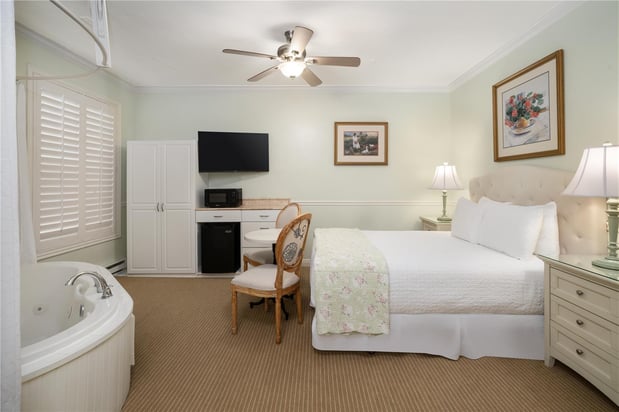 Images Best Western Grandma's Feather Bed