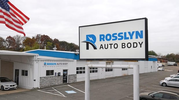 Images Rosslyn Auto Body Co.