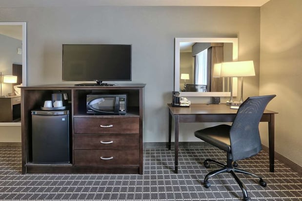Images Hampton Inn & Suites Albuquerque Airport
