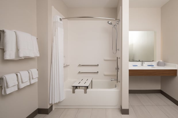 Images Holiday Inn Express & Suites Ft Myers Beach-Sanibel Gateway by IHG