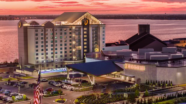 Images Horseshoe Lake Charles - A Caesars Rewards Destination