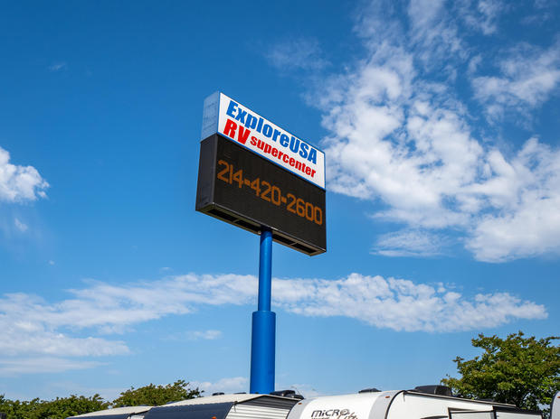 Images Blue Compass RV Dallas