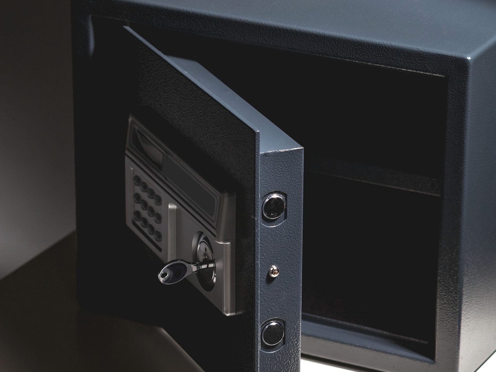 Bob's Locks & Safes