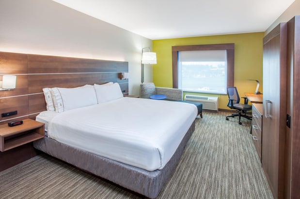 Images Holiday Inn Express & Suites Texarkana by IHG