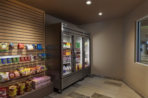 Images Holiday Inn Express & Suites Portland Airport by IHG
