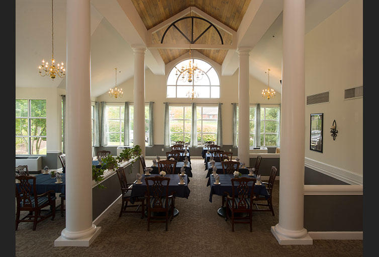 NewSeasons at New Britain boasts a spacious dining area for our seniors!