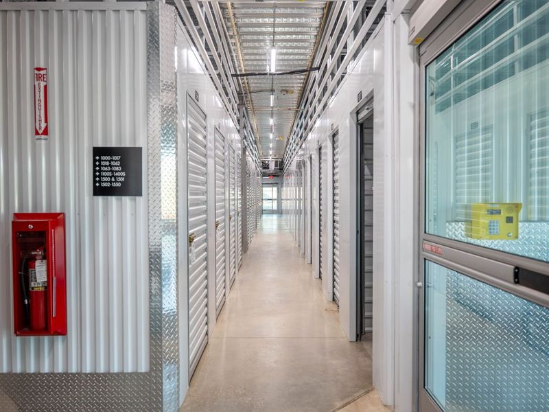 Images Extra Space Storage