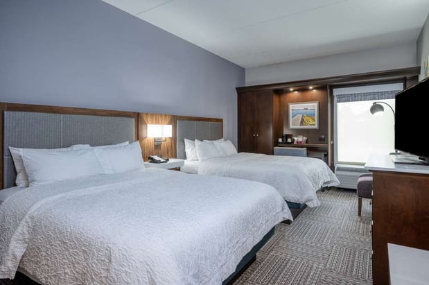 Images Hampton Inn Janesville