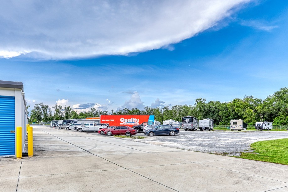 smartstop-lady-lake-florida-175-rolling-acres-rd-rv-storage-boat-storage-car-storage