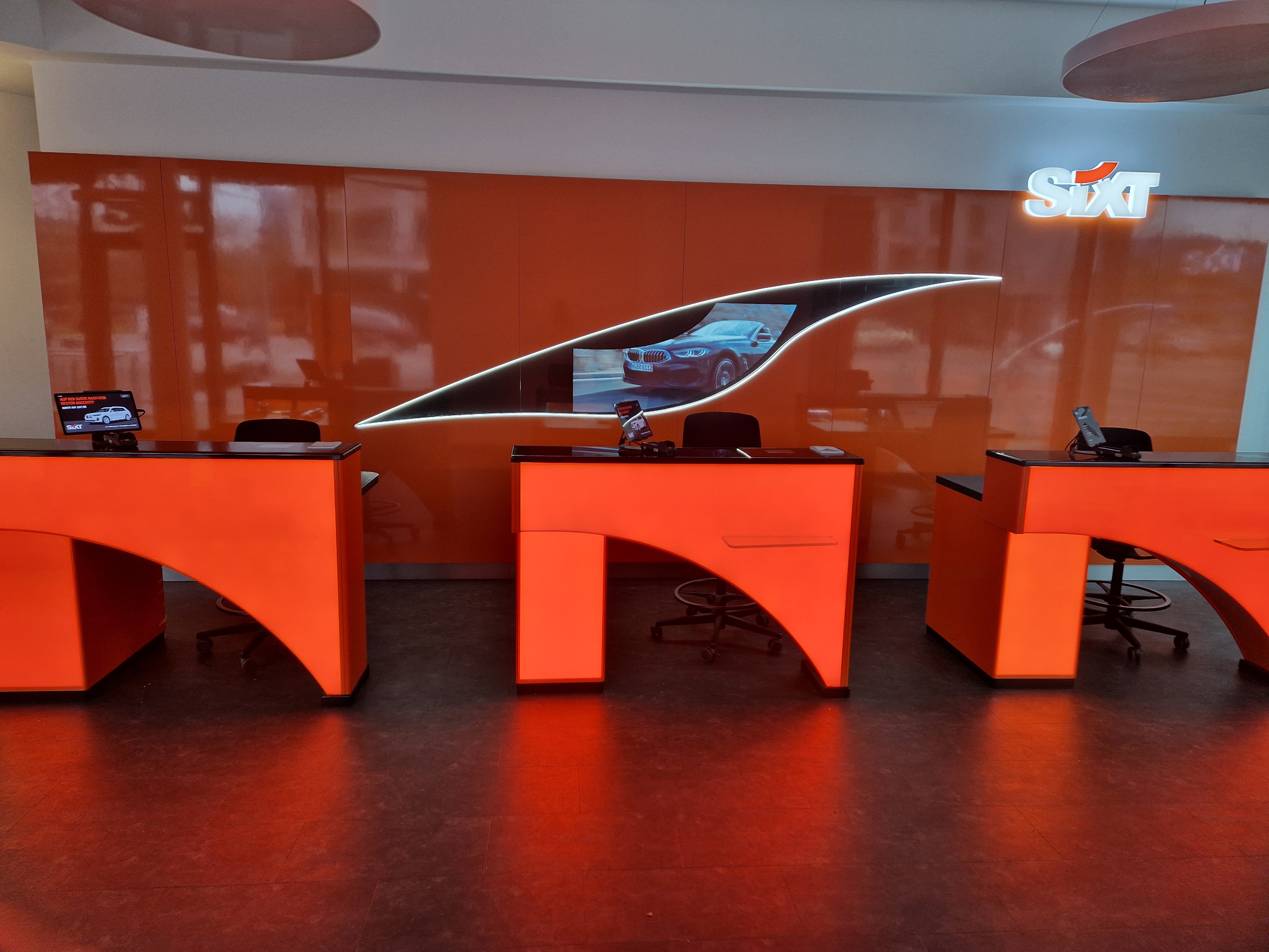 SIXT Autovermietung München Schwabing, Anni-Albers-Strasse 11 in München