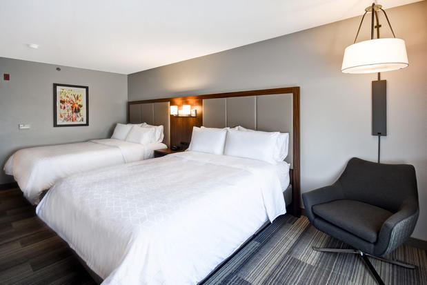 Images Holiday Inn Express & Suites Schererville, an IHG Hotel