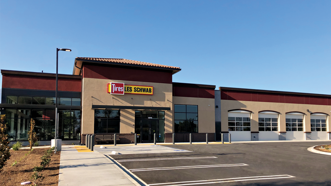 Les Schwab Tire Center