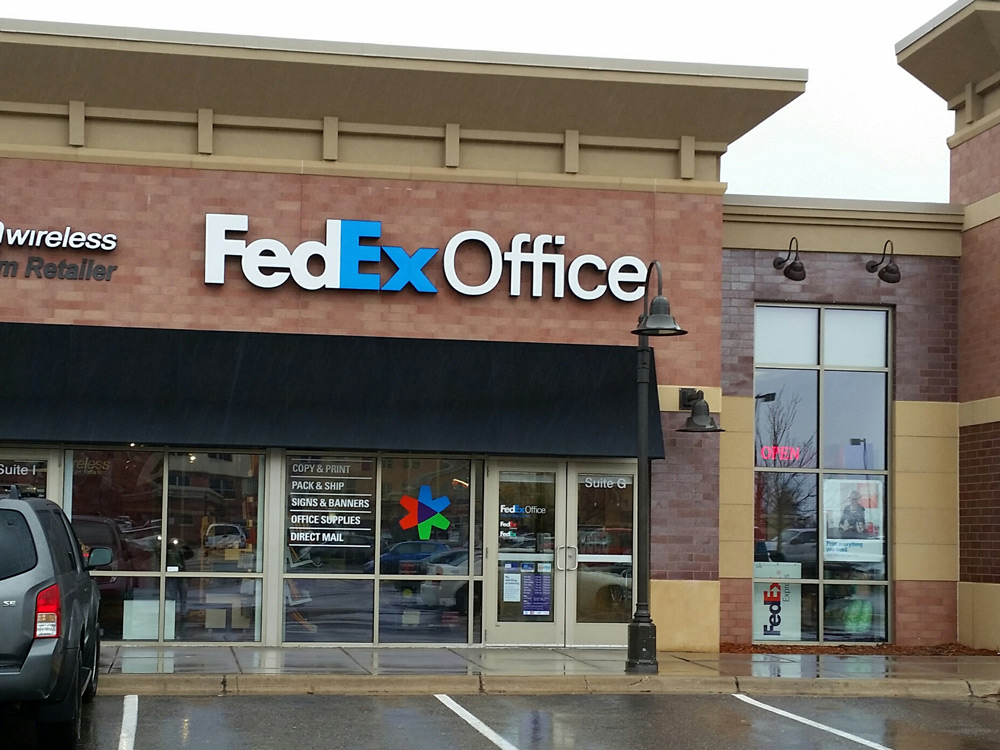 Exterior photo of FedEx Office location at 2700 Annapolis Circle N\t Print quickly and easily in the self-service area at the FedEx Office location 2700 Annapolis Circle N from email, USB, or the cloud\t FedEx Office Print & Go near 2700 Annapolis Circle N\t Shipping boxes and packing services available at FedEx Office 2700 Annapolis Circle N\t Get banners, signs, posters and prints at FedEx Office 2700 Annapolis Circle N\t Full service printing and packing at FedEx Office 2700 Annapolis Circle N\t Drop off FedEx packages near 2700 Annapolis Circle N\t FedEx shipping near 2700 Annapolis Circle N