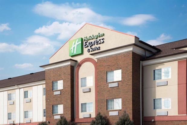 Images Holiday Inn Express & Suites Danville, an IHG Hotel