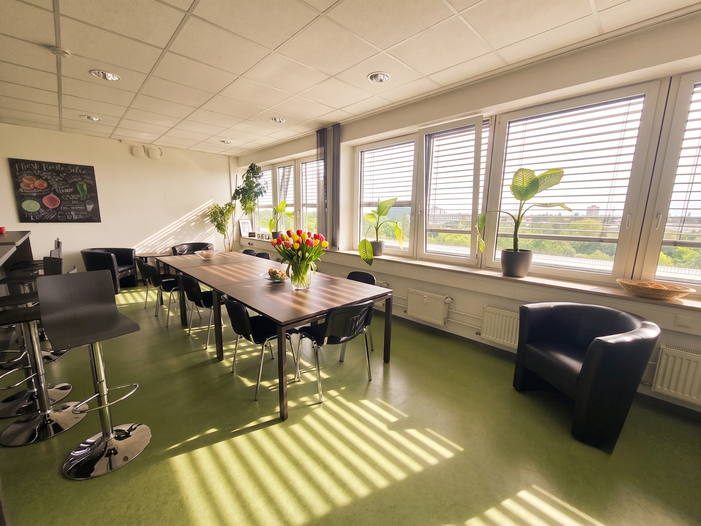 IBB Institut für Berufliche Bildung, Aegidientorplatz 2b in Hannover