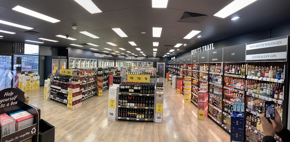 Images Liquorland Salamander Bay
