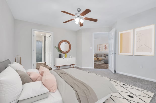 Images Camden Lake Pine Apartments