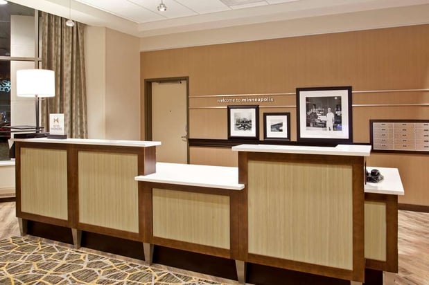 Images Hampton Inn & Suites Minneapolis/Downtown