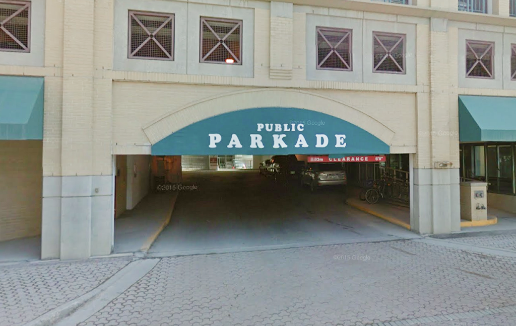 The entrance to the 35 Albert Street Parkade.