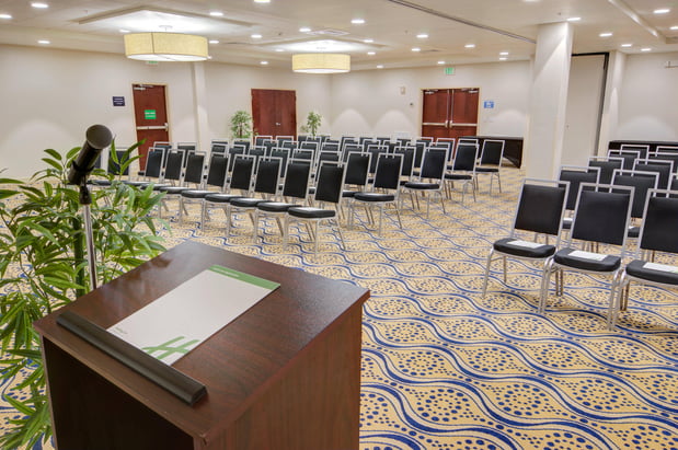 Images Holiday Inn Gainesville-University Ctr by IHG