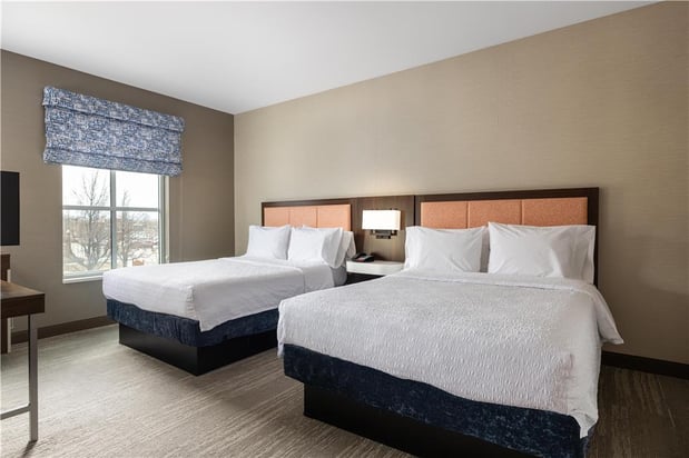 Images Hampton Inn & Suites Logan