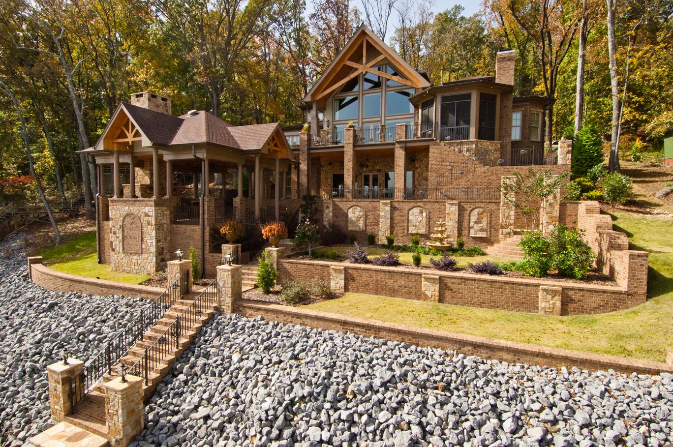 Maze Home Builders