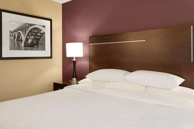 Images Embassy Suites by Hilton Des Moines Downtown