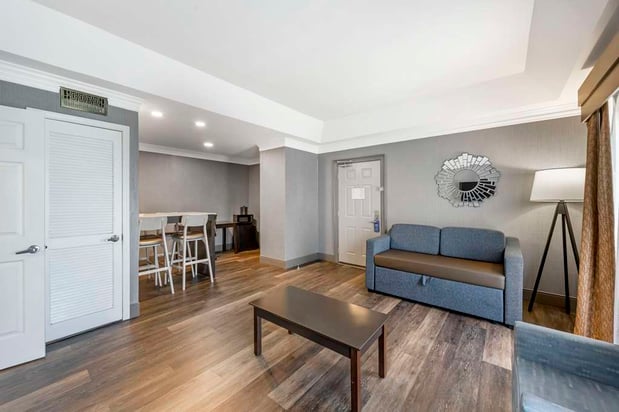 Images Best Western Brentwood
