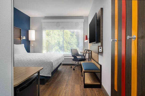 Images Tru by Hilton Phoenix Midtown