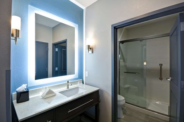 Images Homewood Suites by Hilton Conroe