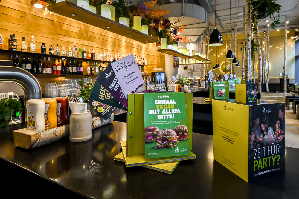 HANS IM GLÜCK - STUTTGART Caleido, Tübinger Straße 41-43 in Stuttgart