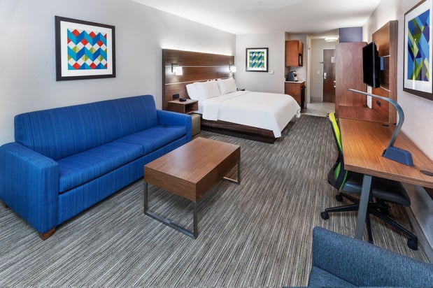 Images Holiday Inn Express & Suites Lafayette-South by IHG