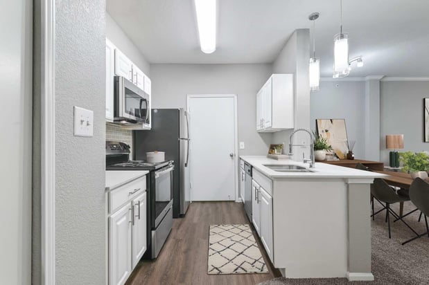 Images Northern Cross Apartments