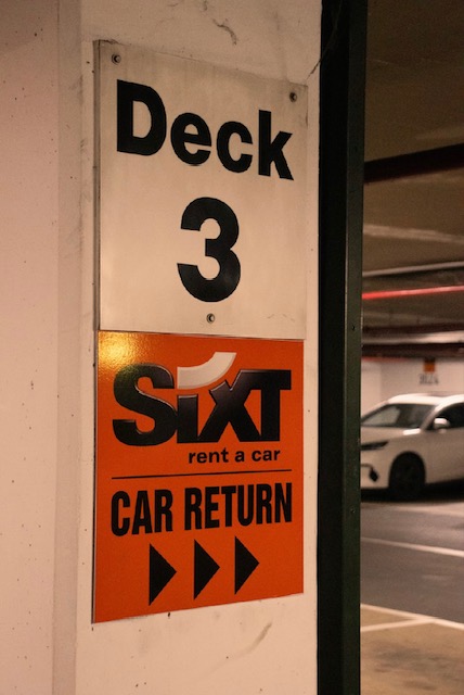 SIXT Autovermietung Köln Zentrum/Maritim Hotel, Heumarkt 20 in Köln
