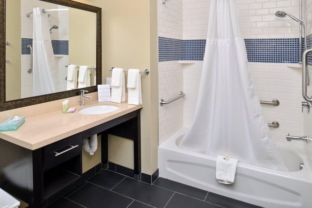 Images Staybridge Suites Rochester - Commerce Dr NW by IHG