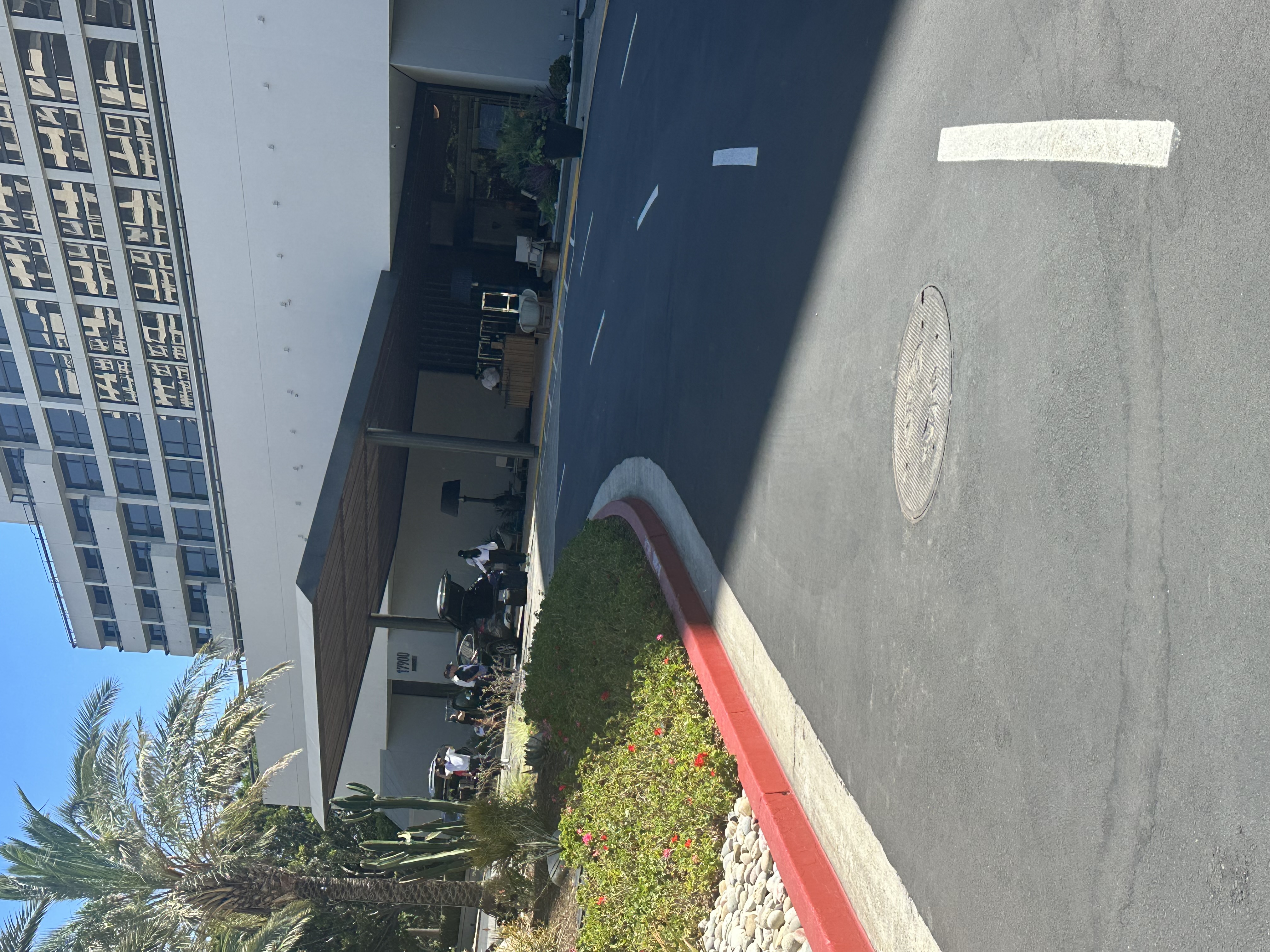 Hyatt Regency Irvine Self Parking Lot - LAZ Parking