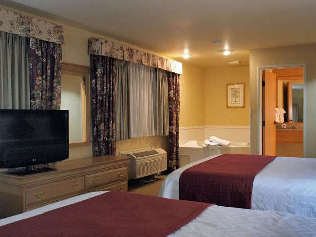 Images Best Western Plus Caldwell Inn & Suites